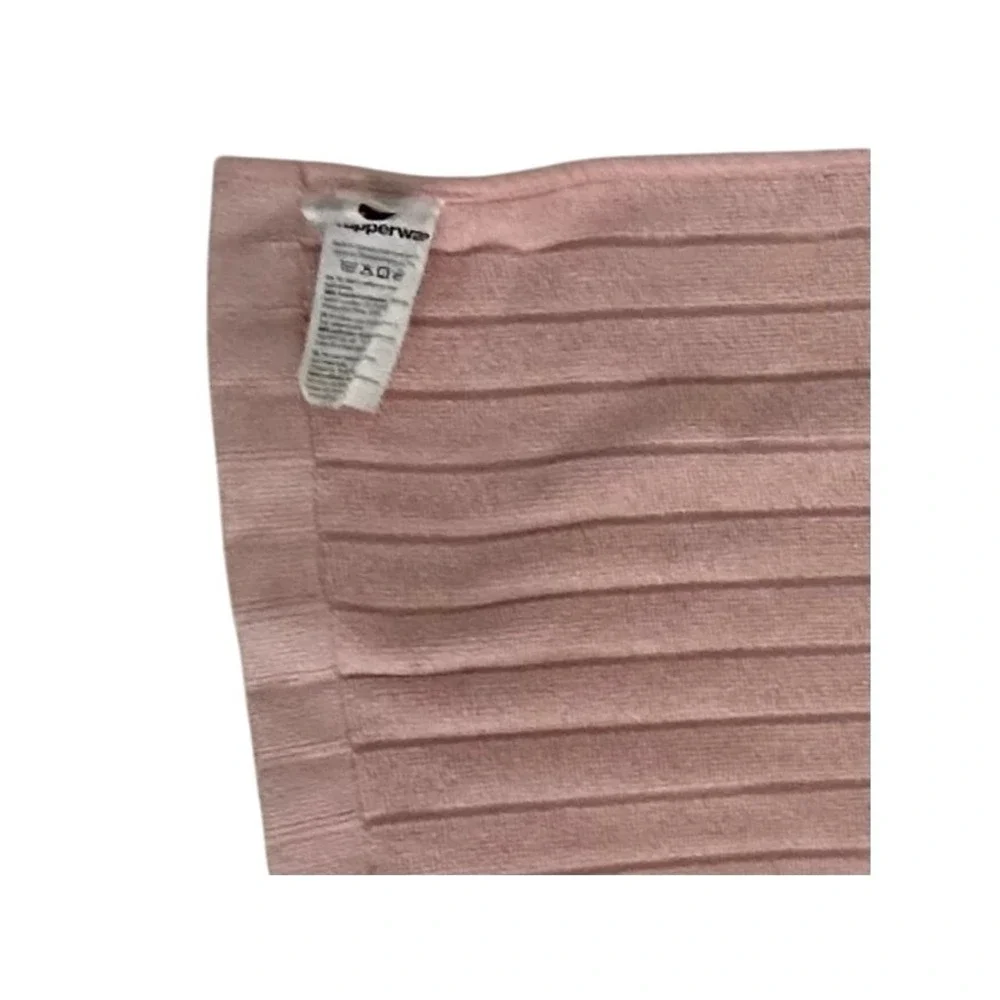 Tupperware Microfiber Cleaning Cloth Pink Ribbed Absorbent Kitchen Countertops - Picture 6 of 6